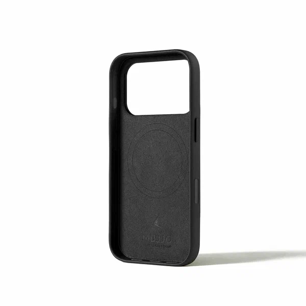 Чехол Mujjo Leather для iPhone 17 Pro, черный